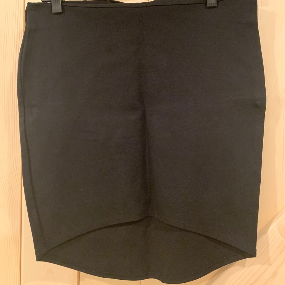 Skirt (short)